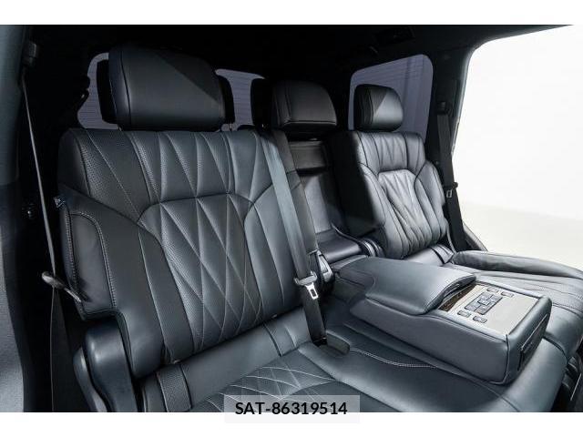 Lexus LX 2018-11 8054552-14