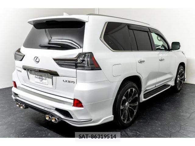 Lexus LX 2018-11 8054552-8