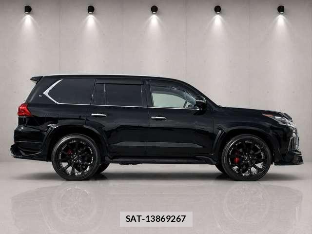Lexus LX 2016-04 8055200-1