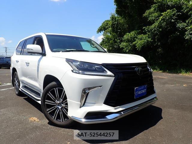 Lexus LX 2016-10 8055416-0