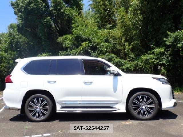 Lexus LX 2016-10 8055416-4