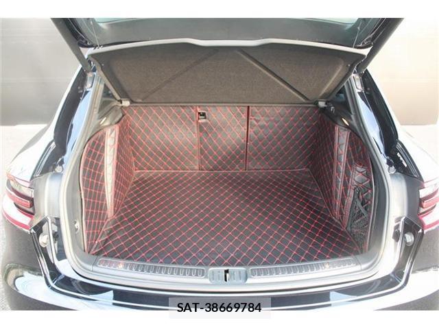 Porsche MACAN 2015-02 8054950-17