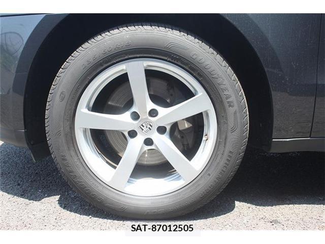 Porsche MACAN 2019-07 8054949-13