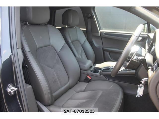 Porsche MACAN 2019-07 8054949-16