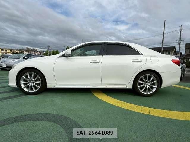 Toyota MARK X 2011-06 8055172-1