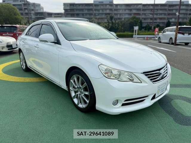 Toyota MARK X 2011-06 8055172-10