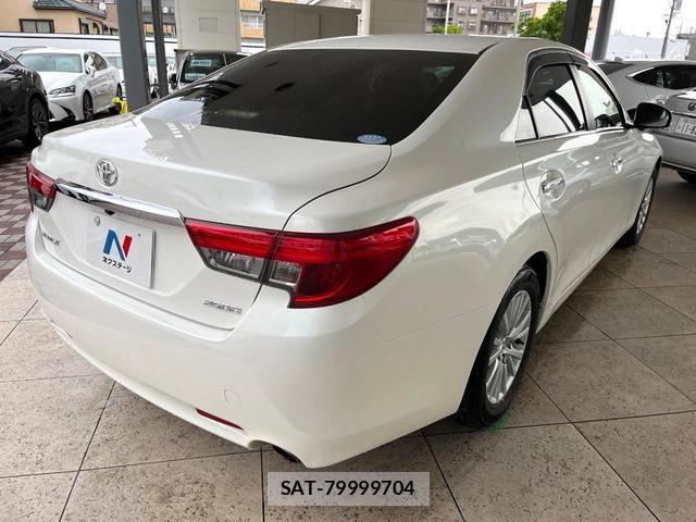 Toyota MARK X 2014-03 8055439-16