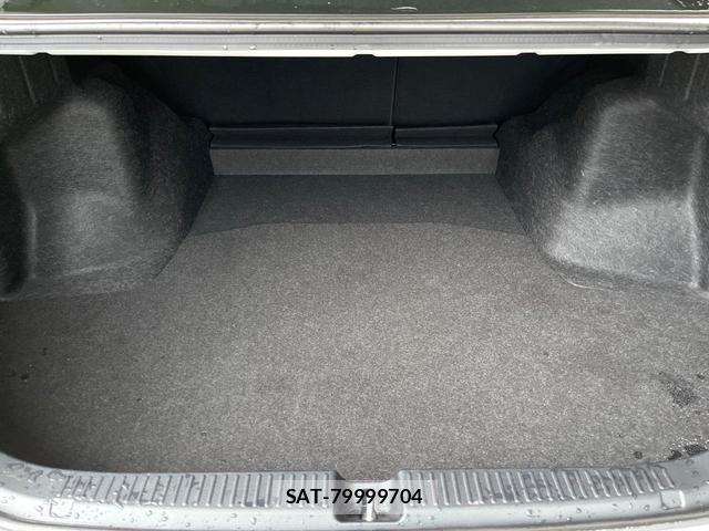 Toyota MARK X 2014-03 8055439-9