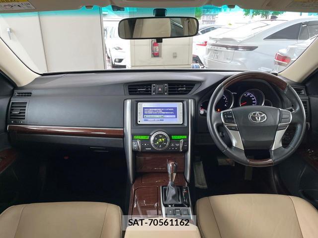 Toyota MARK X 2014-04 8055445-1