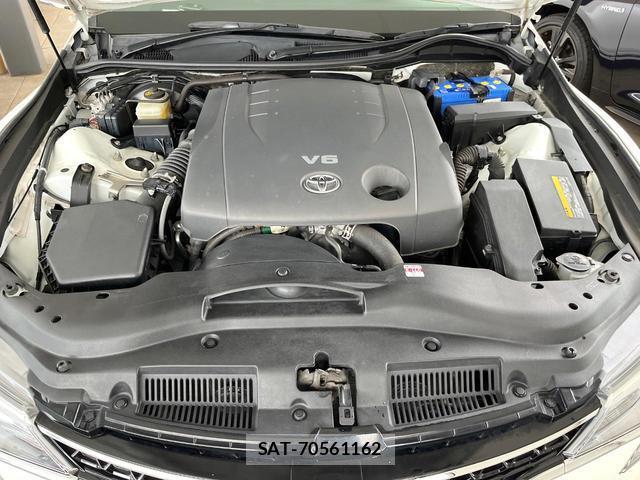 Toyota MARK X 2014-04 8055445-18