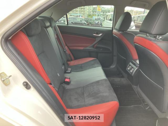 Toyota MARK X 2019-09 8056256-4