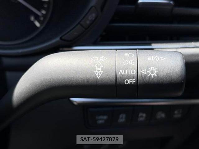 Mazda MAZDA3 2025-08 8053575-13