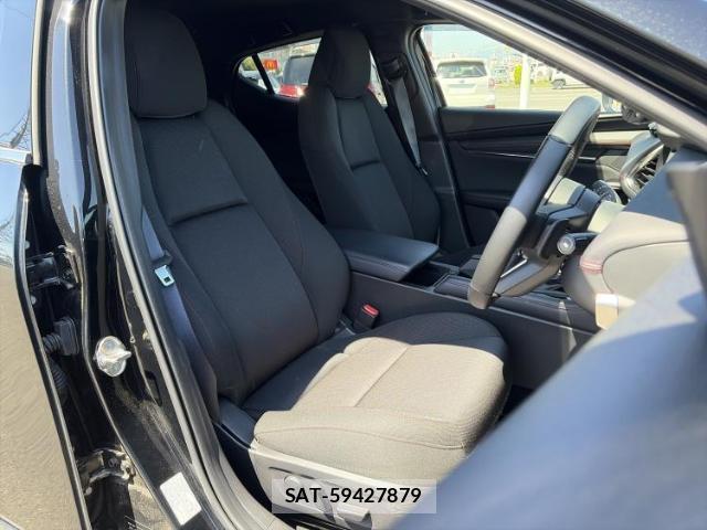 Mazda MAZDA3 2025-08 8053575-3