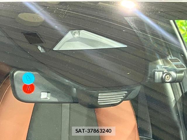 Mazda MAZDA3 2023-10 8053770-4