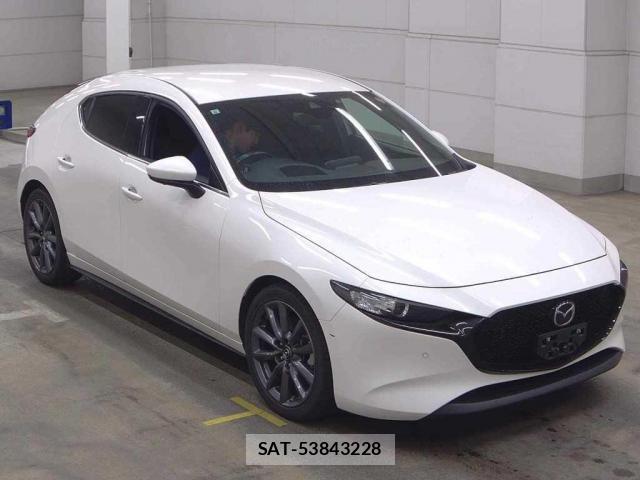Mazda MAZDA3 2023-06 8054580-3