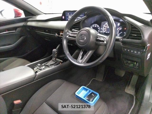 Mazda MAZDA3 2023-02 8054581-2