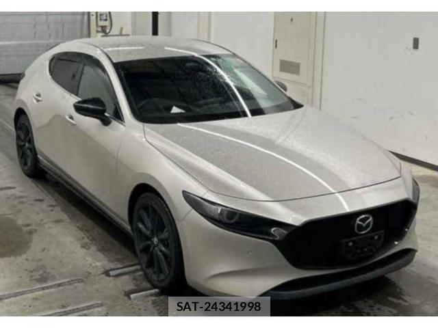 Mazda MAZDA3 2023-06 8054635-3