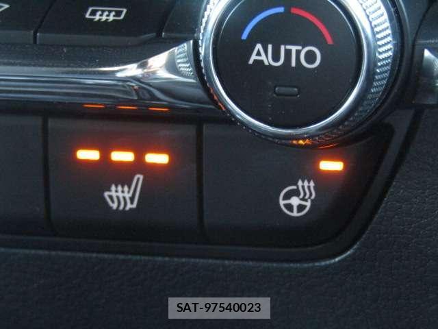Mazda MAZDA3 2024-07 8056050-13