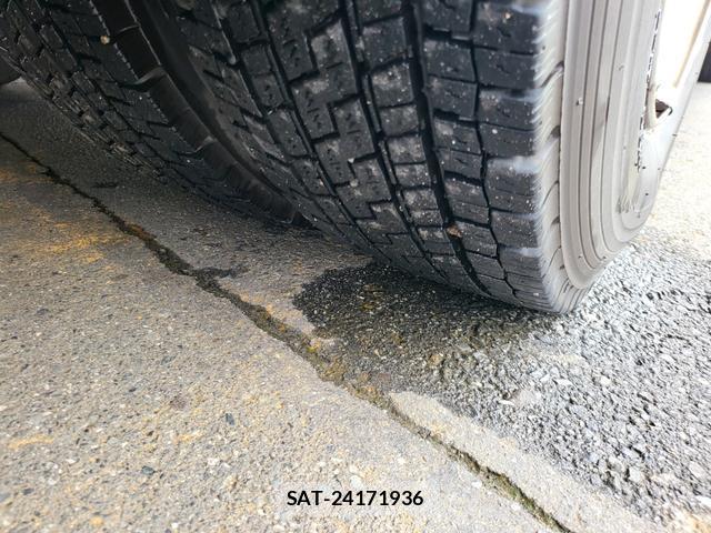 Hino MELPHA 2011-07 8053620-16