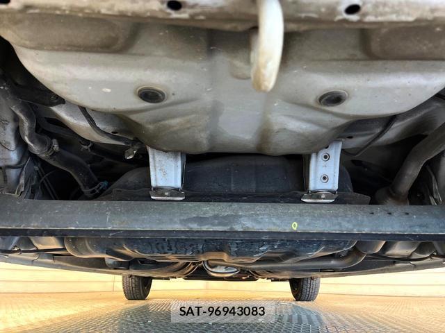 Daihatsu MIRA 2017-06 8054101-18