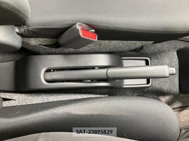 Daihatsu MIRA 2017-09 8056221-16