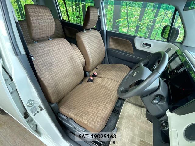 Nissan MOCO 2014-01 8056005-7