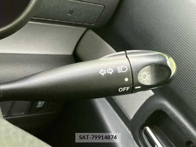 Daihatsu MOVE CONTE 2014-02 8056175-14