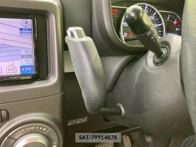 Daihatsu MOVE CONTE 2014-02 8056175-16