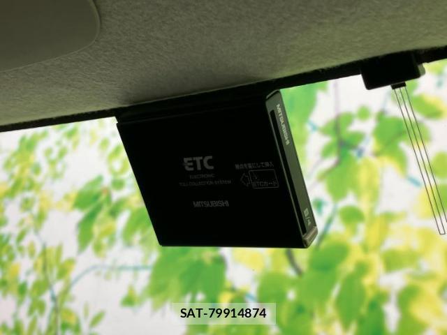 Daihatsu MOVE CONTE 2014-02 8056175-17