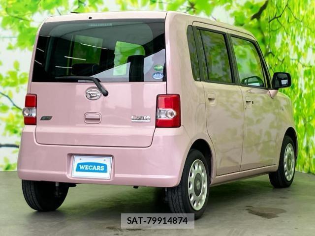 Daihatsu MOVE CONTE 2014-02 8056175-2