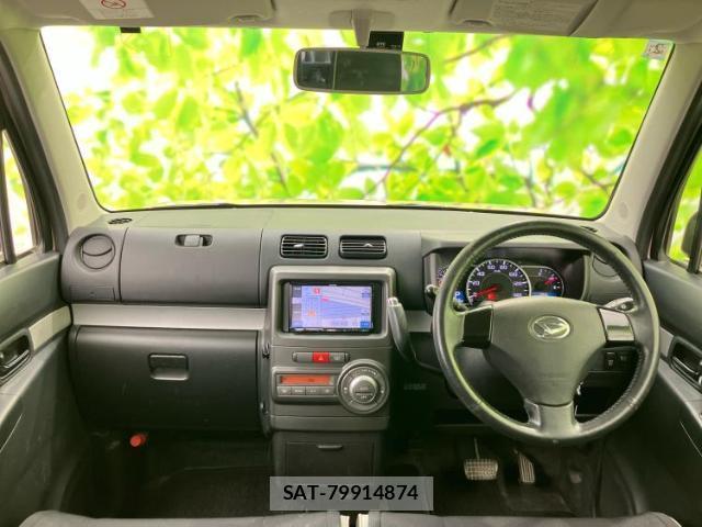 Daihatsu MOVE CONTE 2014-02 8056175-3