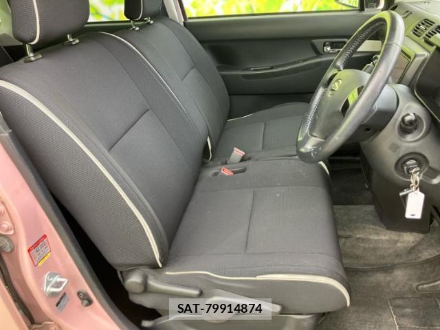 Daihatsu MOVE CONTE 2014-02 8056175-4
