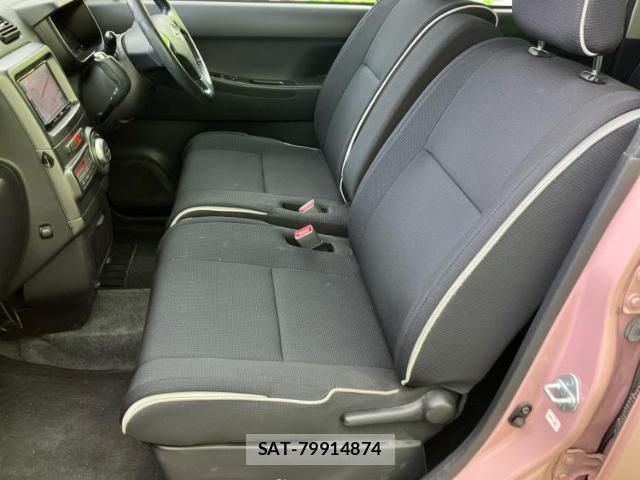Daihatsu MOVE CONTE 2014-02 8056175-6