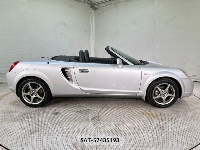 Toyota MR-S 2007-06 8056294-13