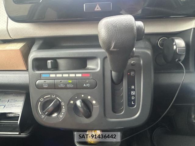 Suzuki MR WAGON 2012-03 8053901-19