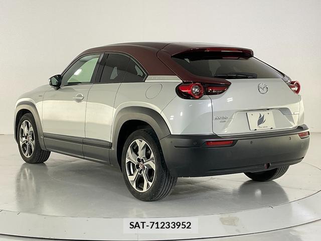Mazda MX-30 2021-05 8055536-4