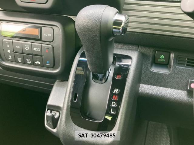 Honda N-VAN 2020-09 8056237-17