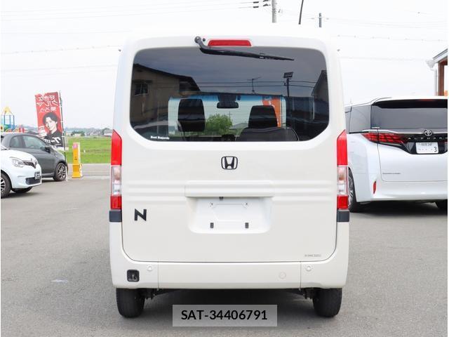 Honda N-VAN 2019-03 8054866-8