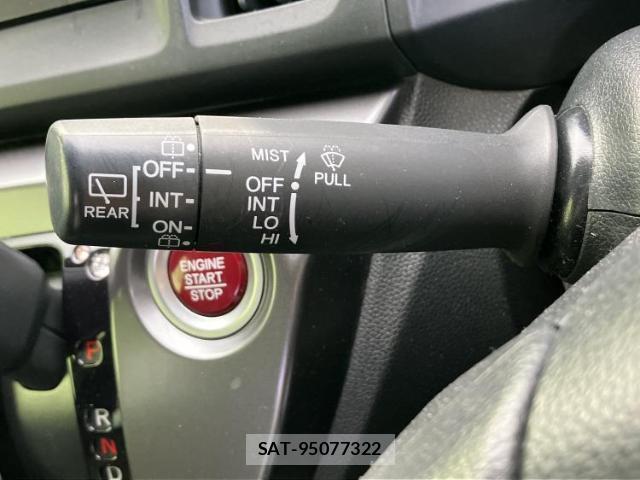 Honda N-WGN 2017-06 8054060-13