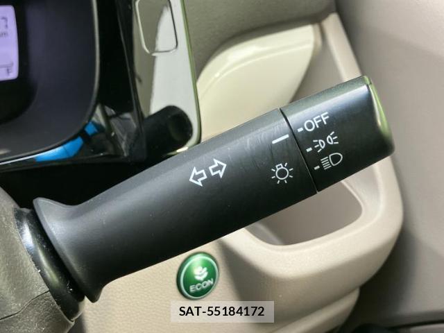 Honda N-WGN 2019-06 8054514-15