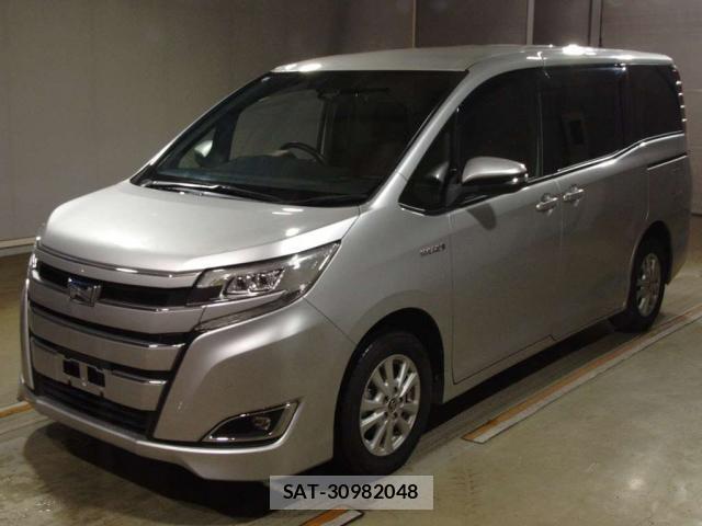 Toyota NOAH 2019-10 8053350-0