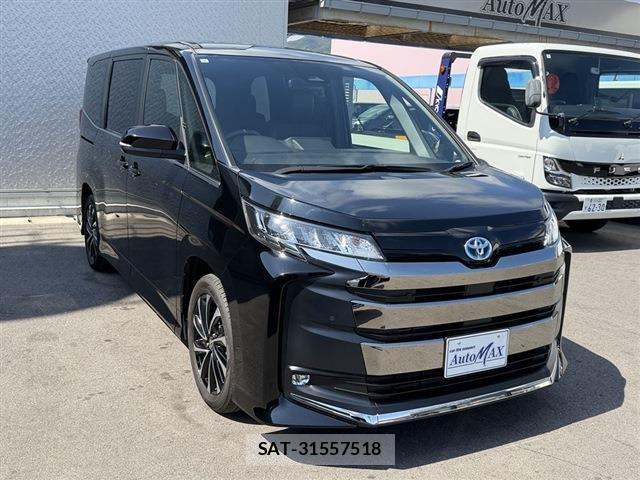 Toyota NOAH 2024-07 8053404-5