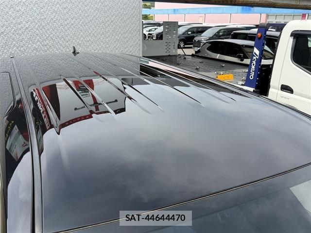 Toyota NOAH 2022-02 8053405-12