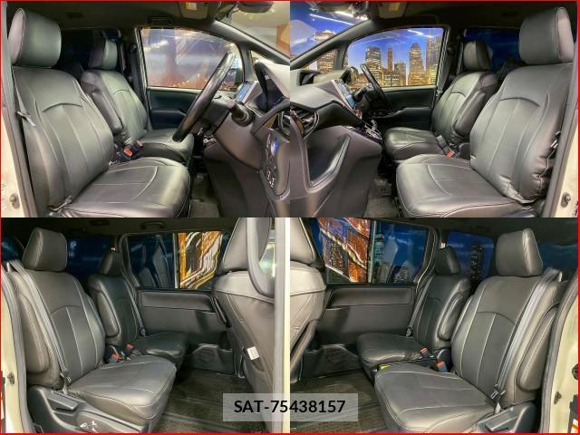 Toyota NOAH 2017-11 8053472-6