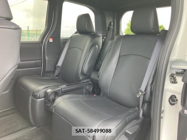 Toyota NOAH 2025-03 8053578-7