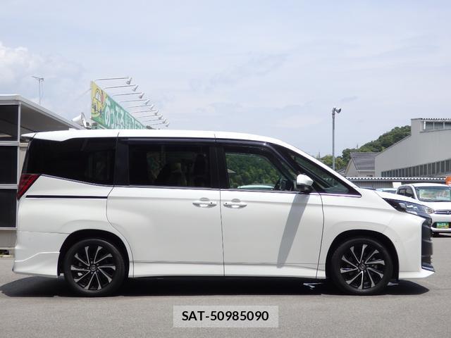 Toyota NOAH 2025-02 8053588-5