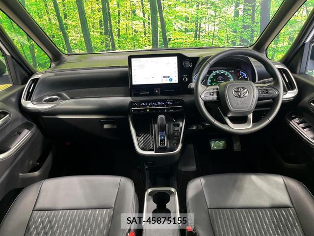 Toyota NOAH 2023-12 8053591-1