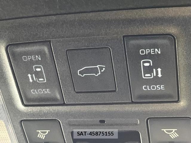 Toyota NOAH 2023-12 8053591-2