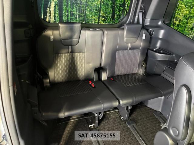 Toyota NOAH 2023-12 8053591-9