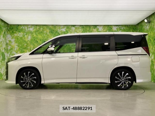 Toyota NOAH 2024-06 8053675-1
